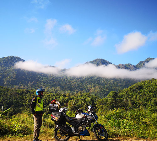 THE SILK ROUTE BIKE TRIP